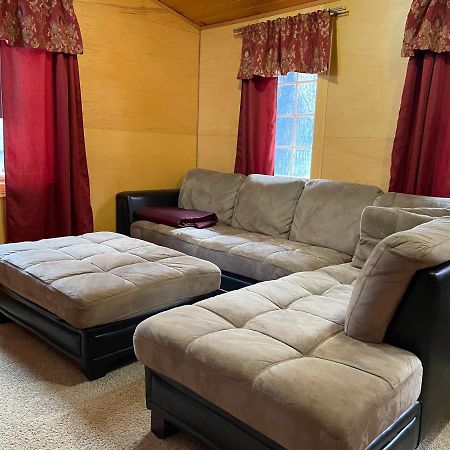 Luna Bed & Breakfast Grand Forks Bagian luar foto